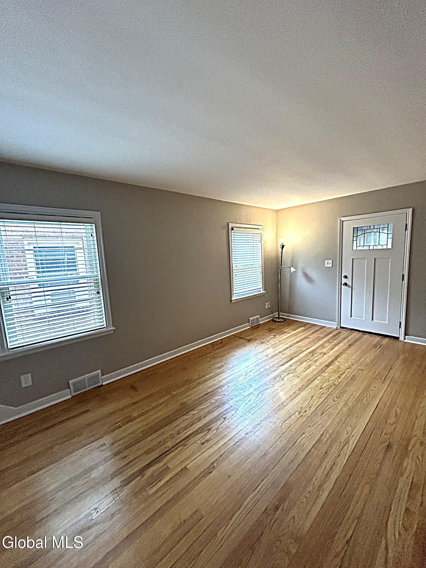 181 Hollywood Avenue Albany NY 12209