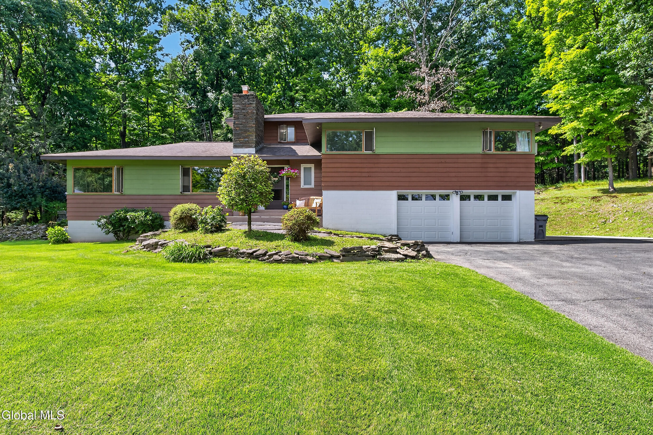 303 Terrace Road Schenectady NY 12306