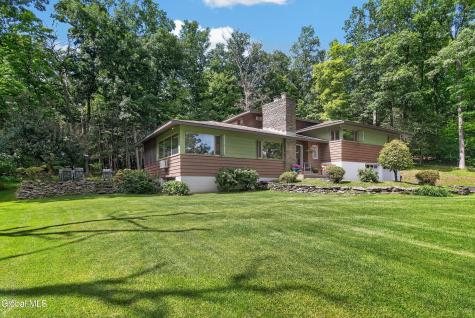 303 Terrace Road Schenectady NY 12306
