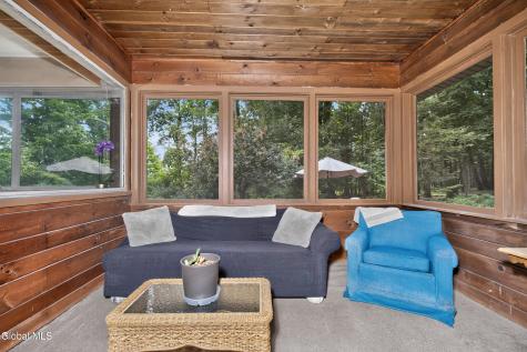 303 Terrace Road Schenectady NY 12306