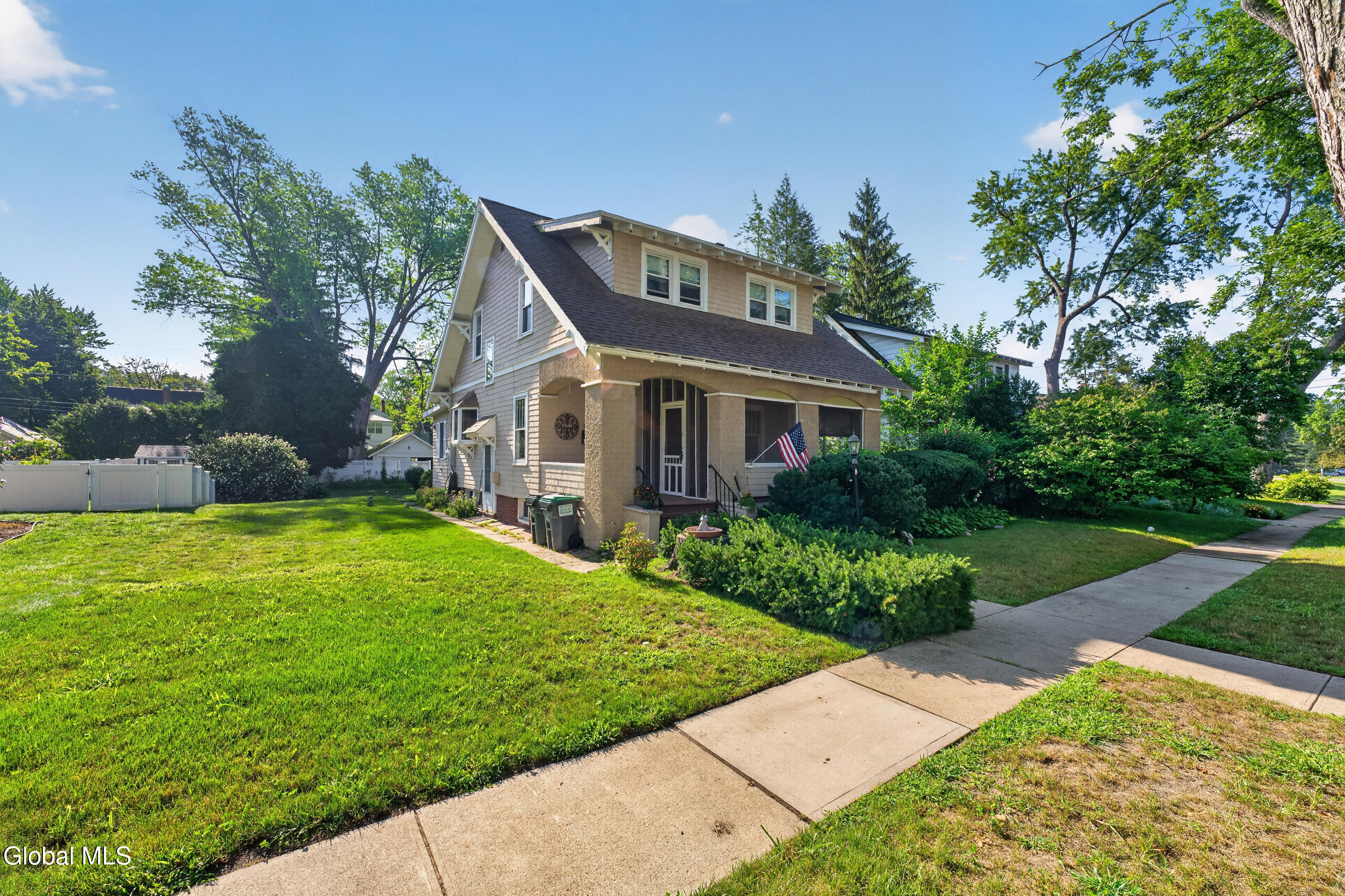 3 Glenwood Street Albany NY 12203