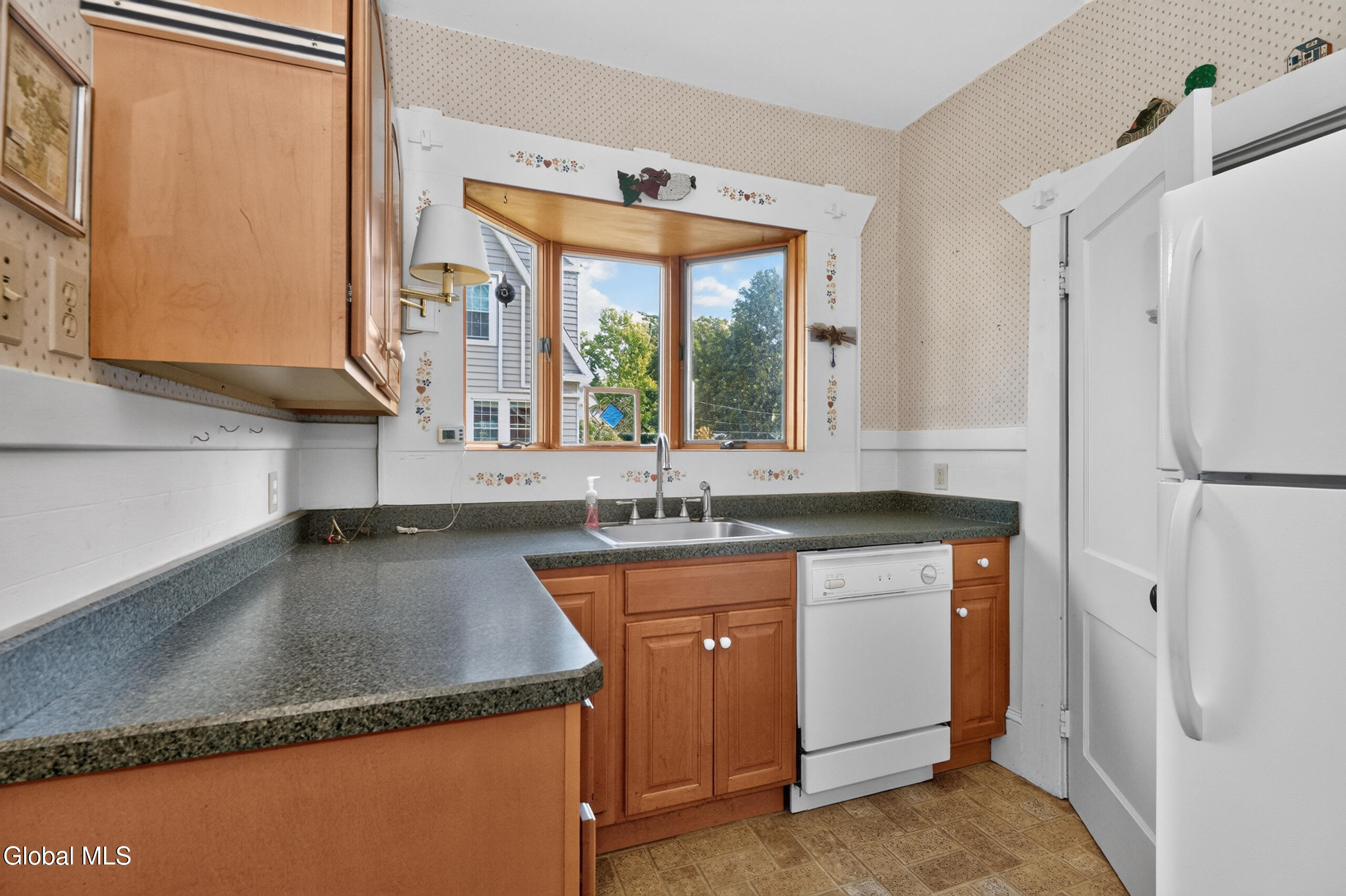 3 Glenwood Street Albany NY 12203