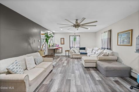 3 Sunrise Terrace Clifton Park NY 12065