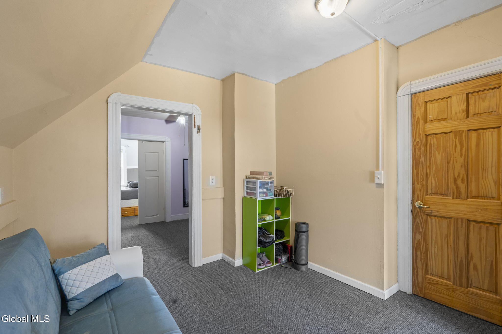 1213 10th Avenue Schenectady NY 12303