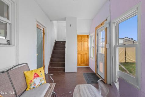1213 10th Avenue Schenectady NY 12303