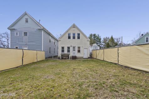 1213 10th Avenue Schenectady NY 12303