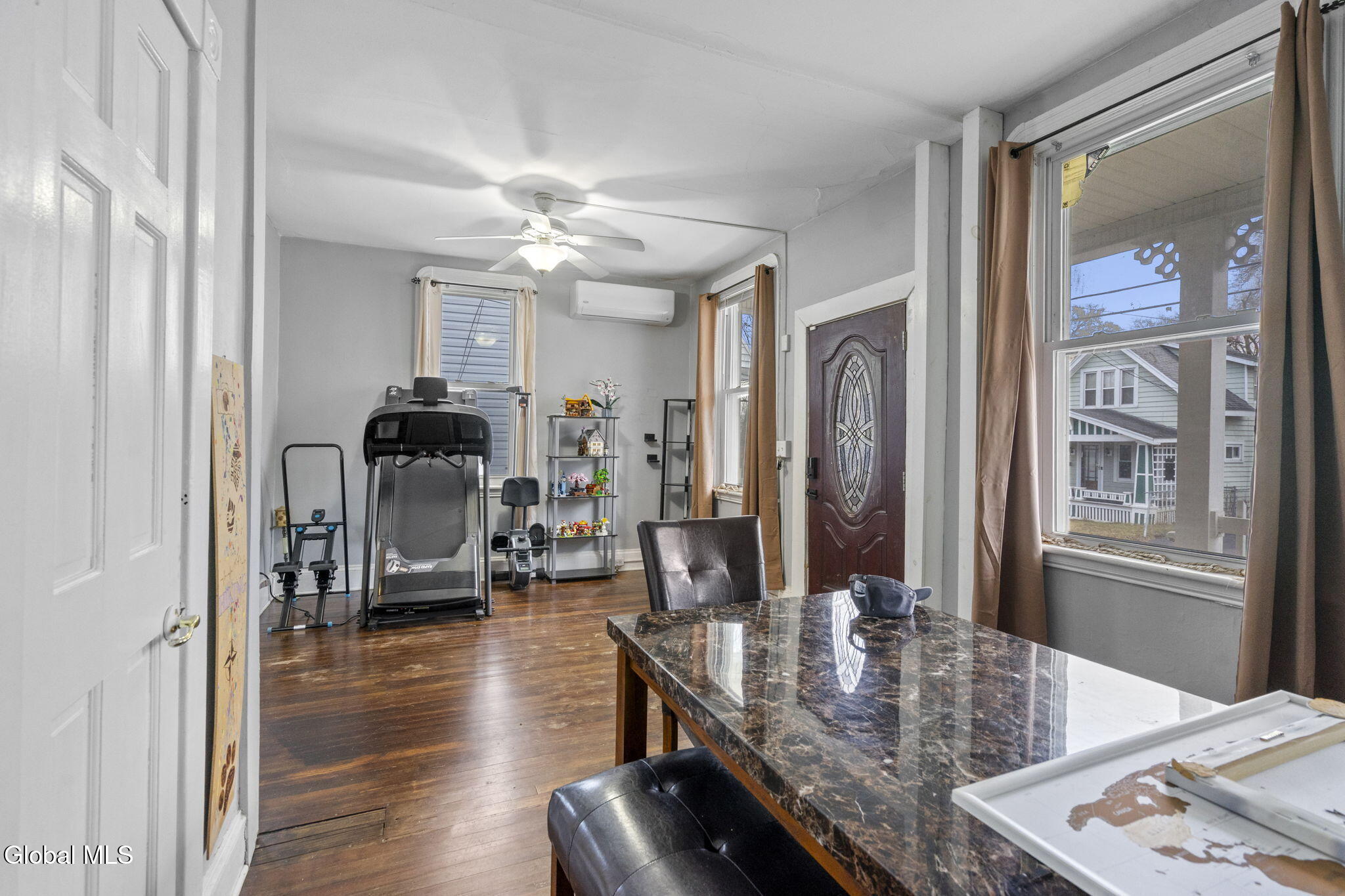 1213 10th Avenue Schenectady NY 12303