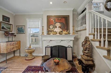 12 The Mall Street Amsterdam NY 12010