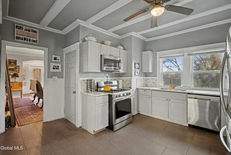 12 The Mall Street Amsterdam NY 12010