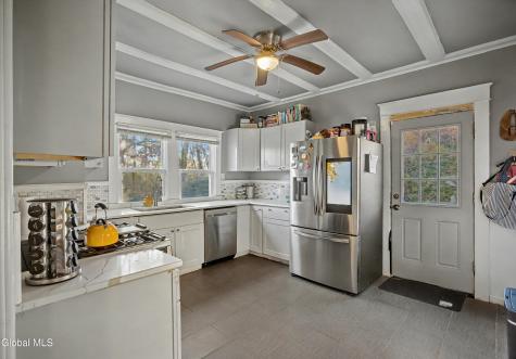 12 The Mall Street Amsterdam NY 12010