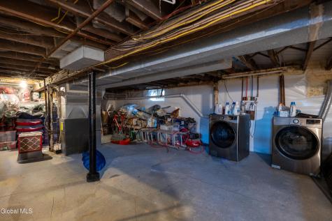 12 The Mall Street Amsterdam NY 12010