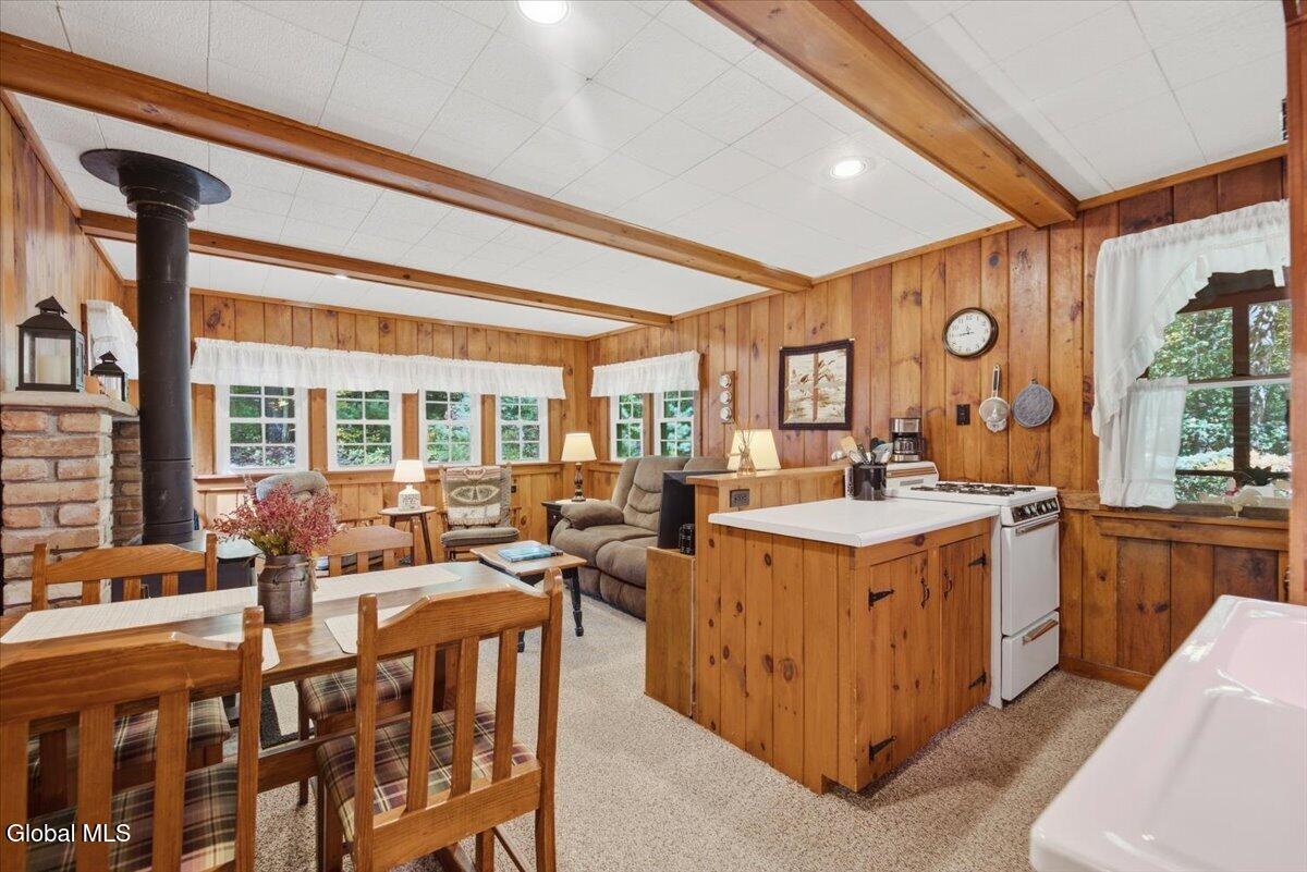 107 Park Road Johnsburg NY 12843