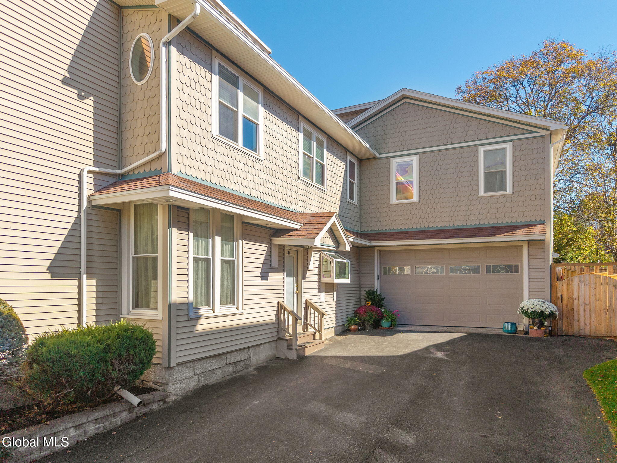 108 S Melcher Street Johnstown NY 12095