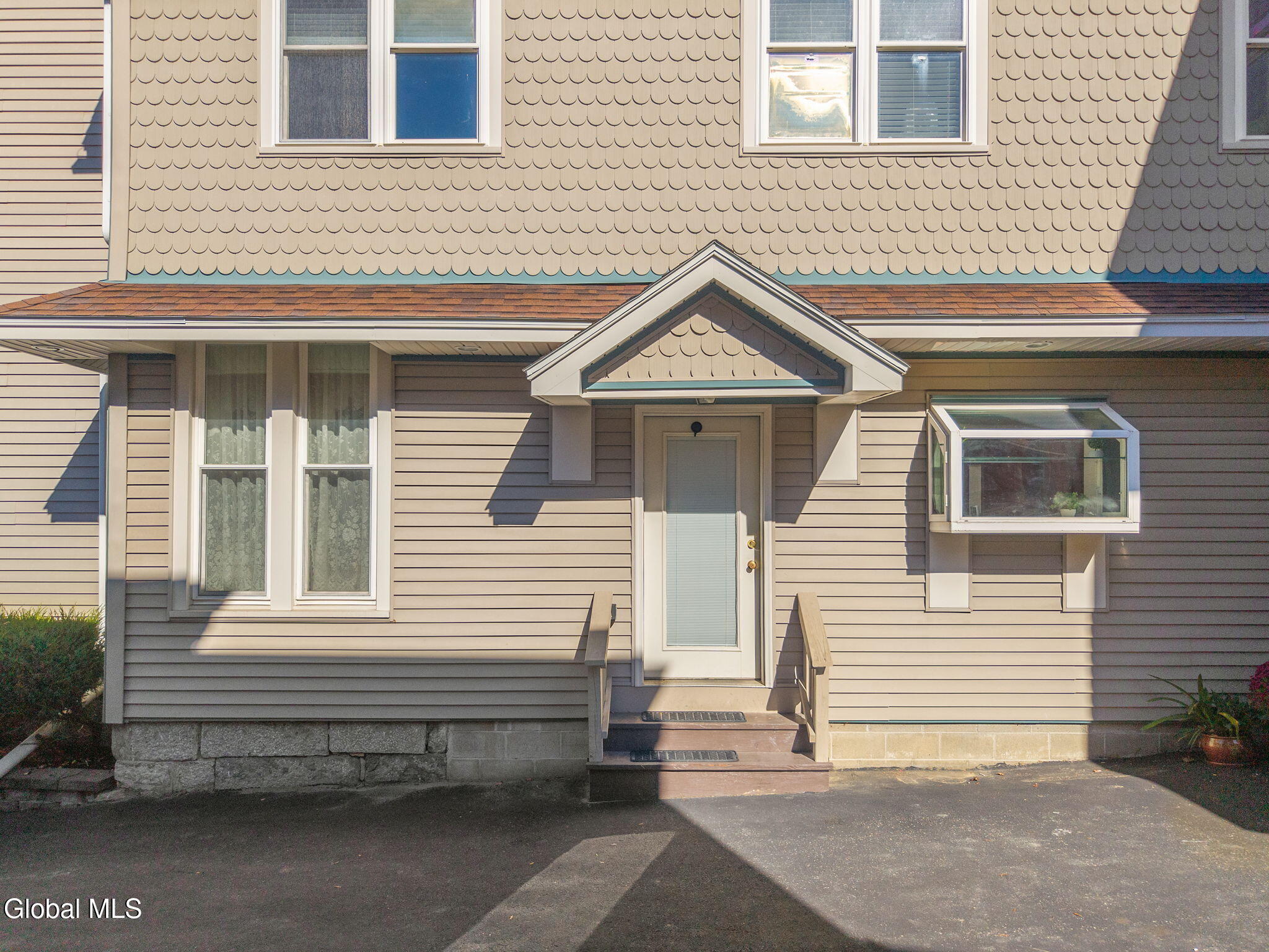 108 S Melcher Street Johnstown NY 12095