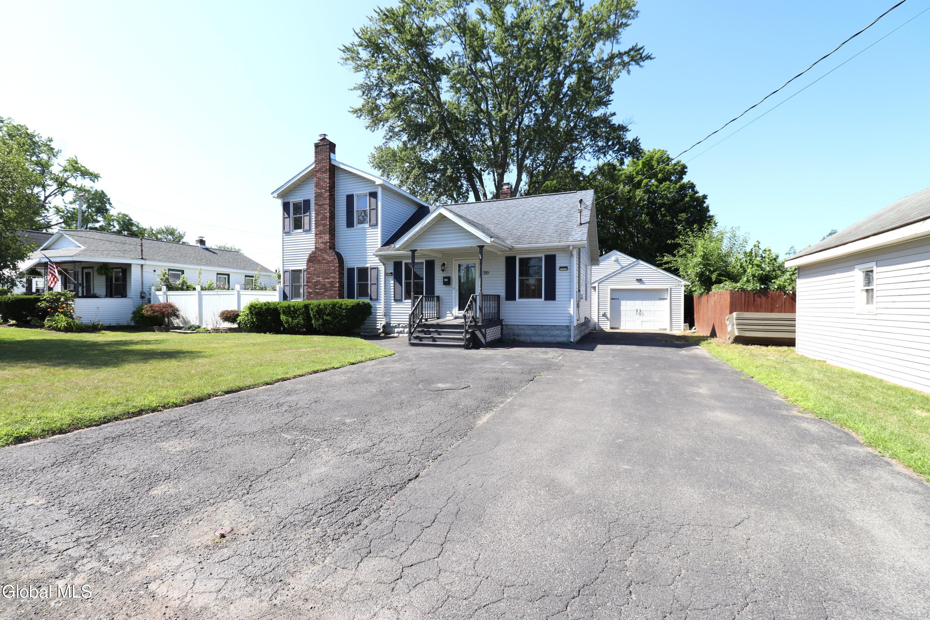 319 Melrose Street Rotterdam NY 12306