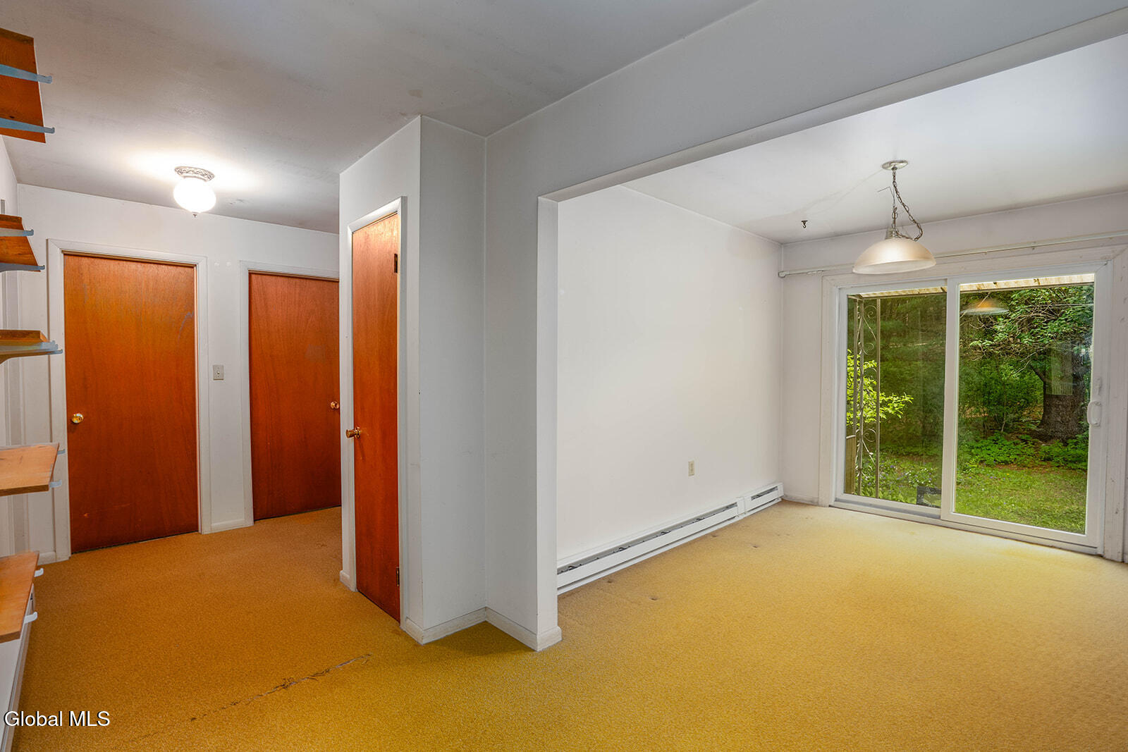 470 Hoag Road Valley Falls NY 12185