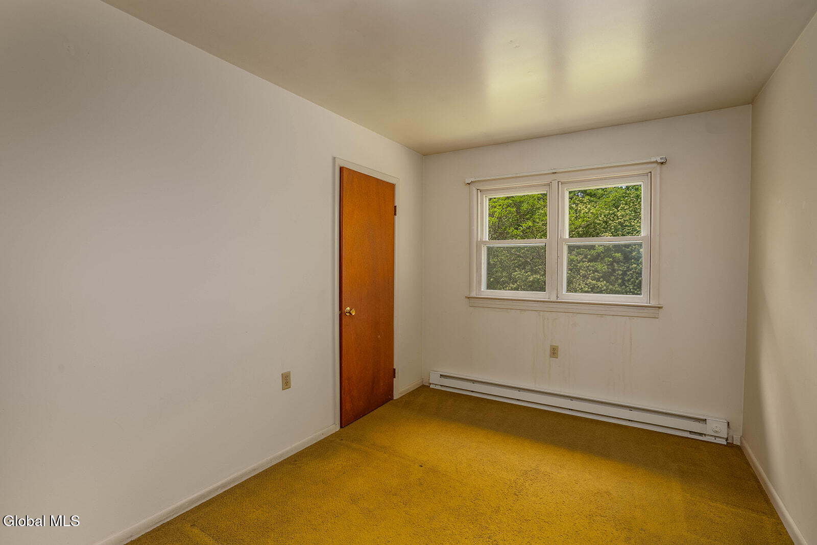 470 Hoag Road Valley Falls NY 12185