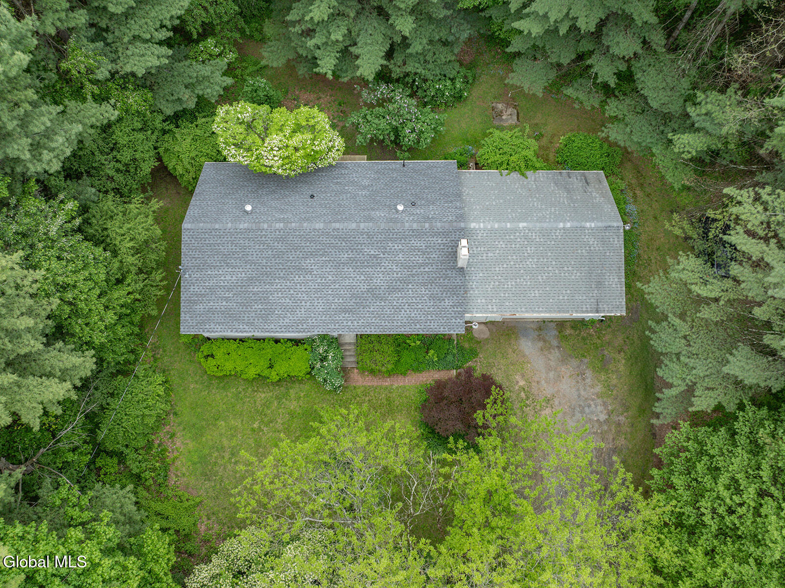 470 Hoag Road Valley Falls NY 12185