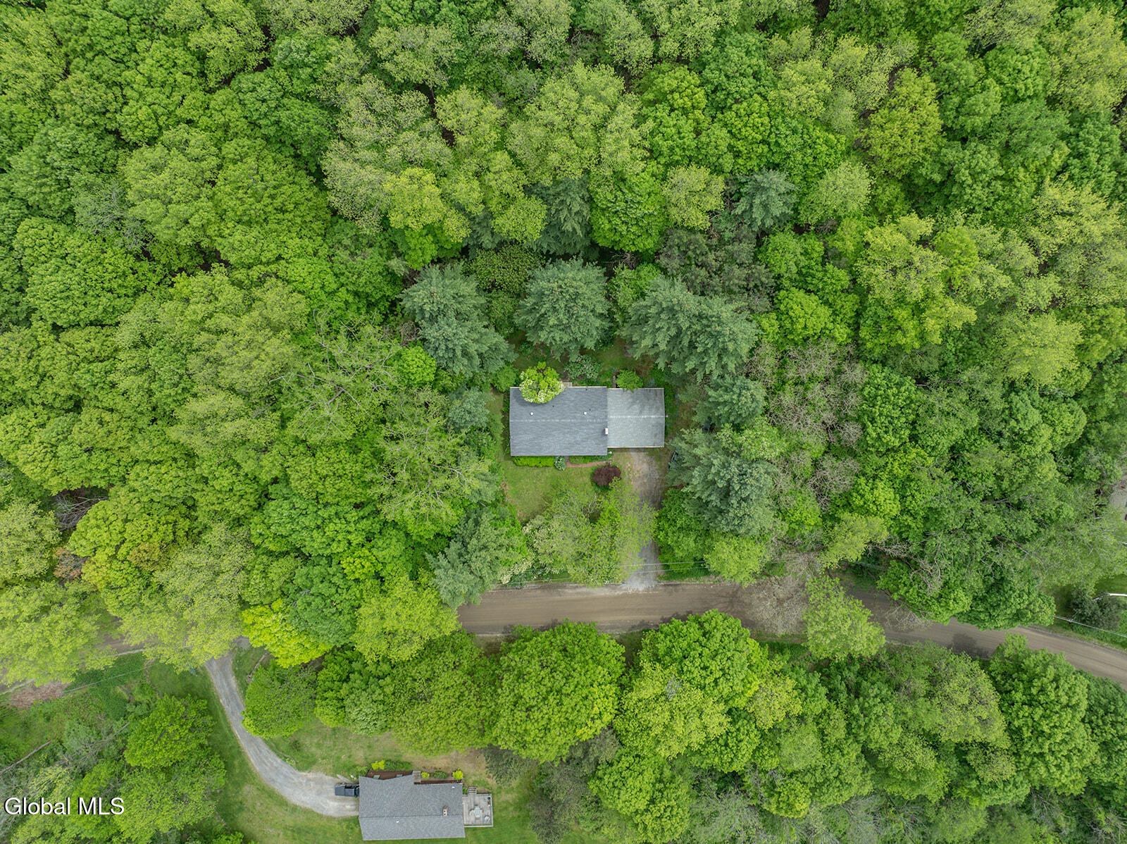 470 Hoag Road Valley Falls NY 12185