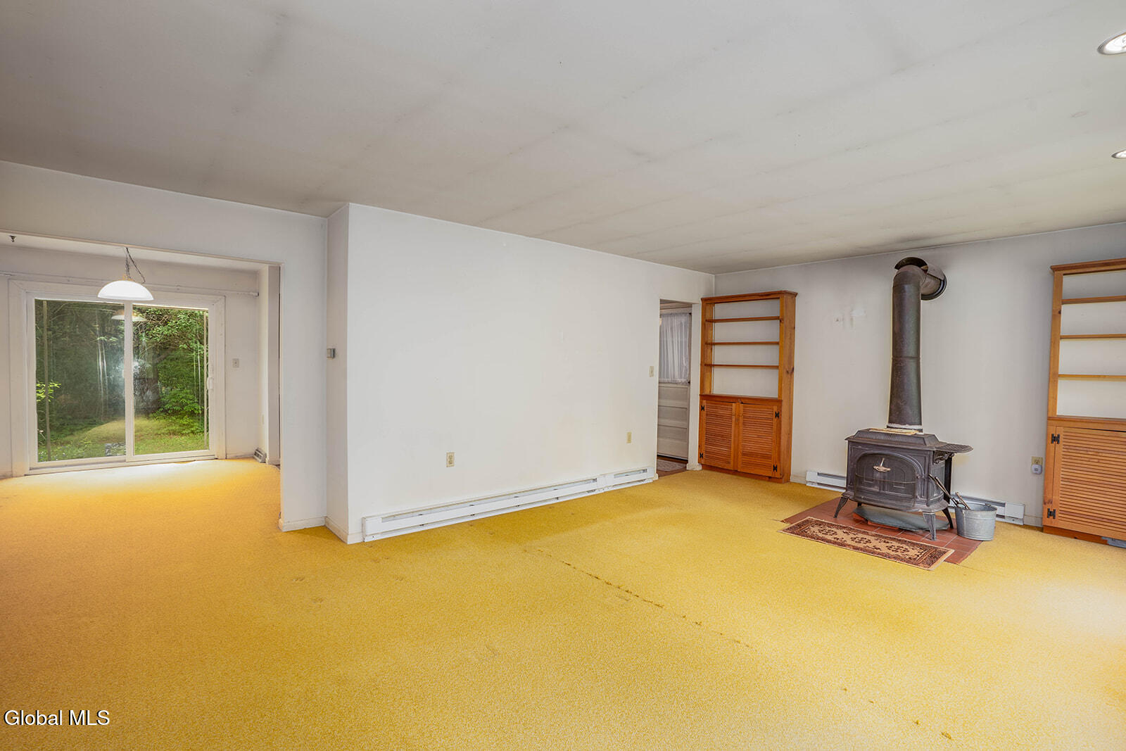 470 Hoag Road Valley Falls NY 12185
