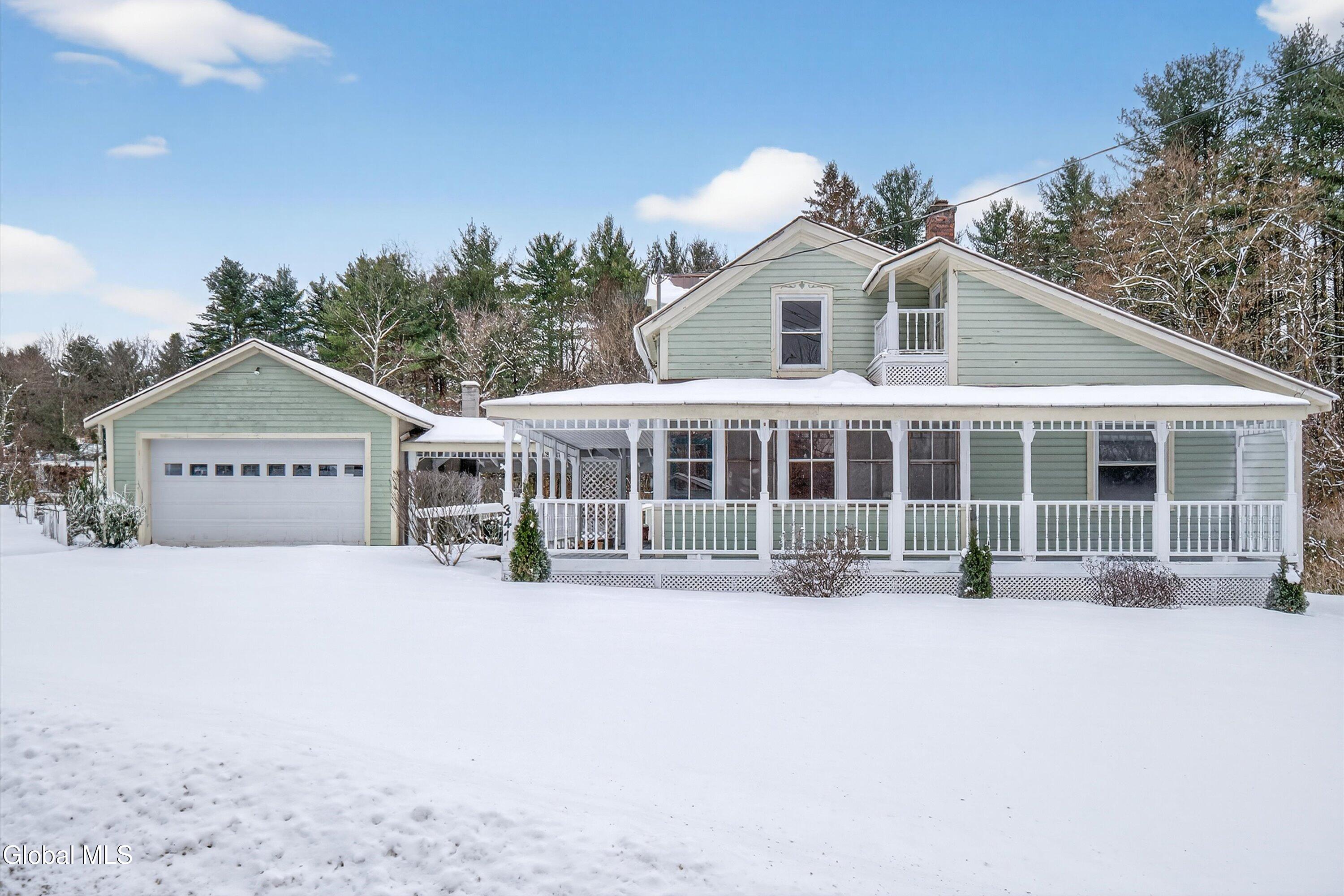 341 W Maple Street Corinth NY 12822