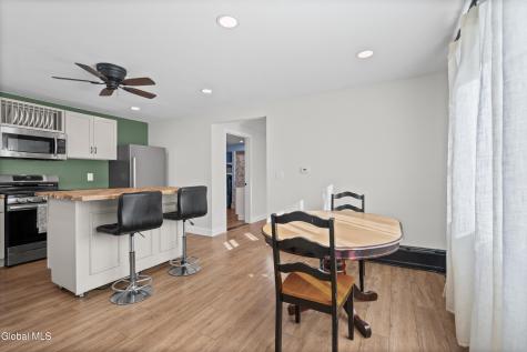 18 7th Street Waterford NY 12188