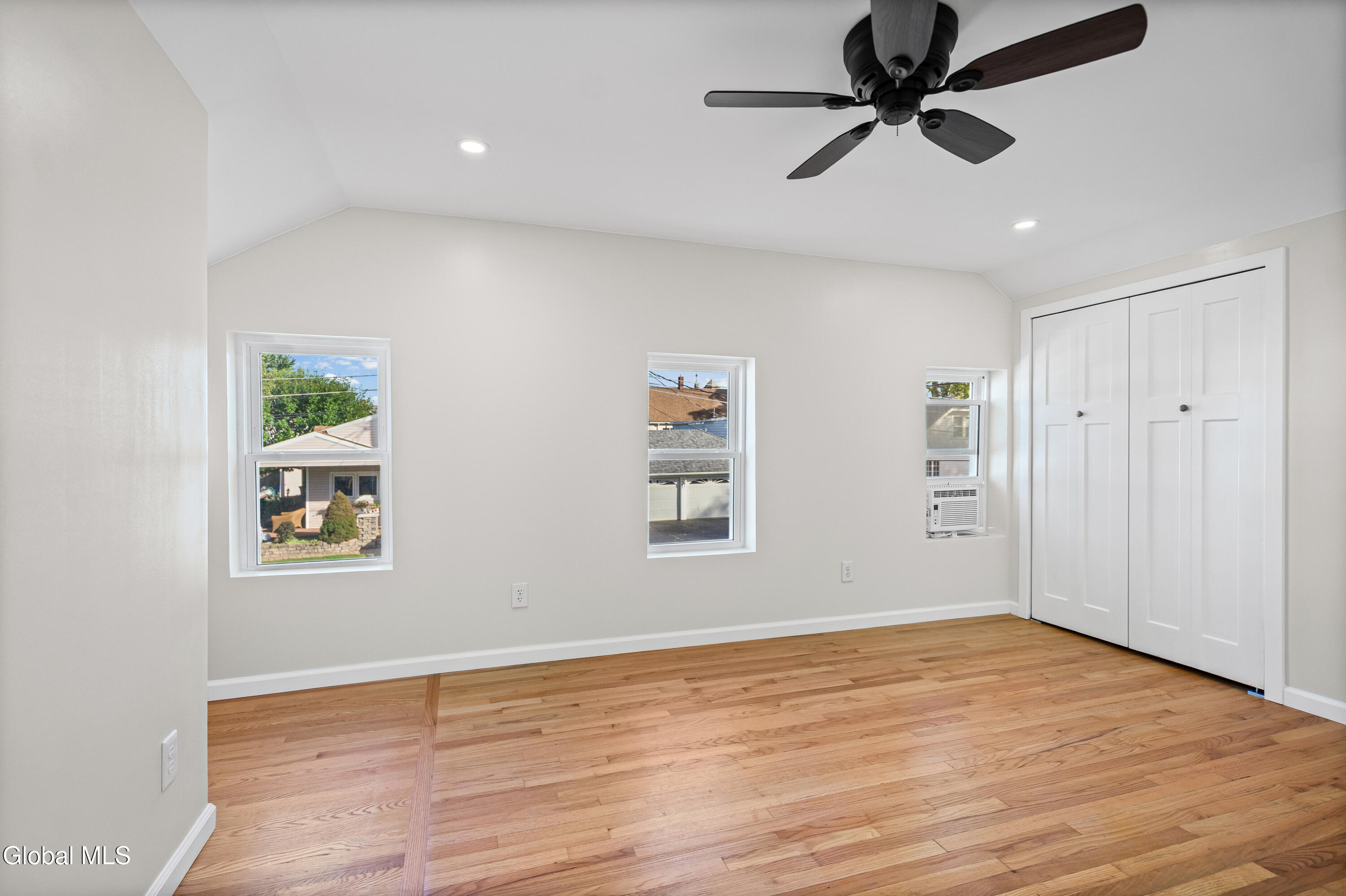 18 7th Street Waterford NY 12188