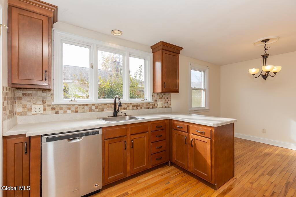 256 Tampa Avenue Albany NY 12208