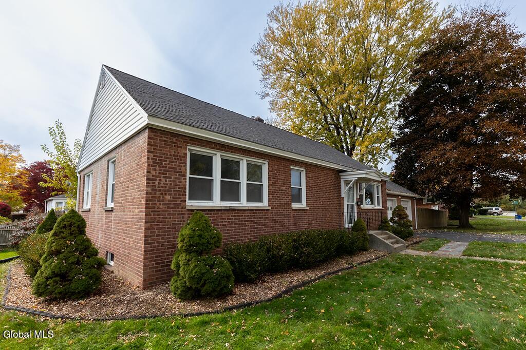 256 Tampa Avenue Albany NY 12208
