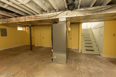 256 Tampa Avenue Albany NY 12208