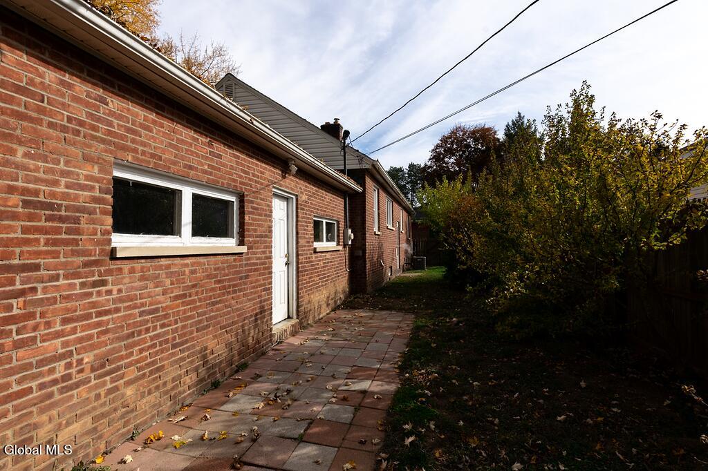 256 Tampa Avenue Albany NY 12208