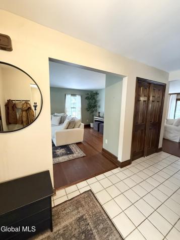 38 Deer Run Hollow Halfmoon NY 12065