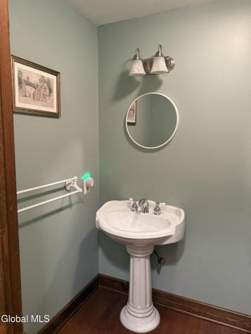 38 Deer Run Hollow Halfmoon NY 12065