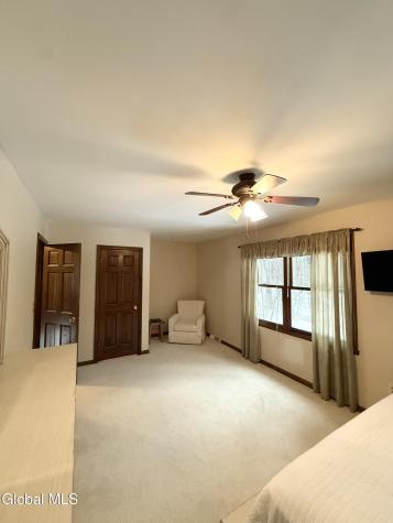 38 Deer Run Hollow Halfmoon NY 12065