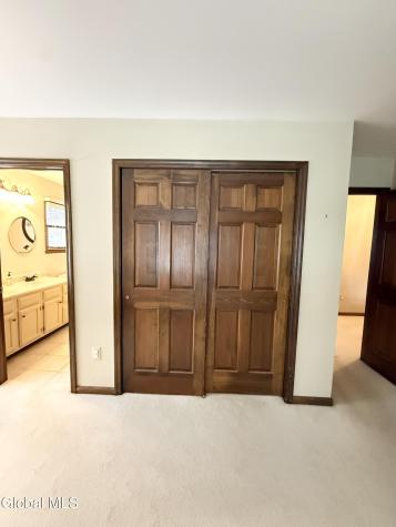 38 Deer Run Hollow Halfmoon NY 12065