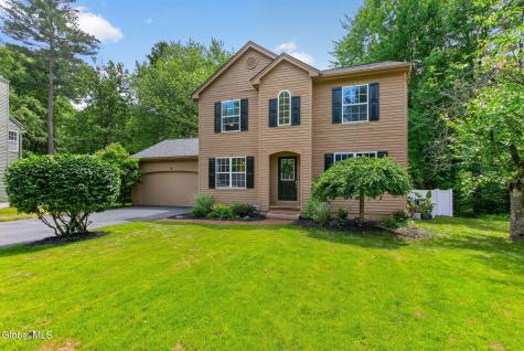 35 Commons Boulevard Halfmoon NY 12065