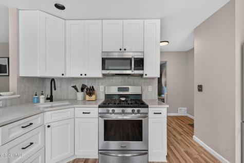 35 Commons Boulevard Halfmoon NY 12065