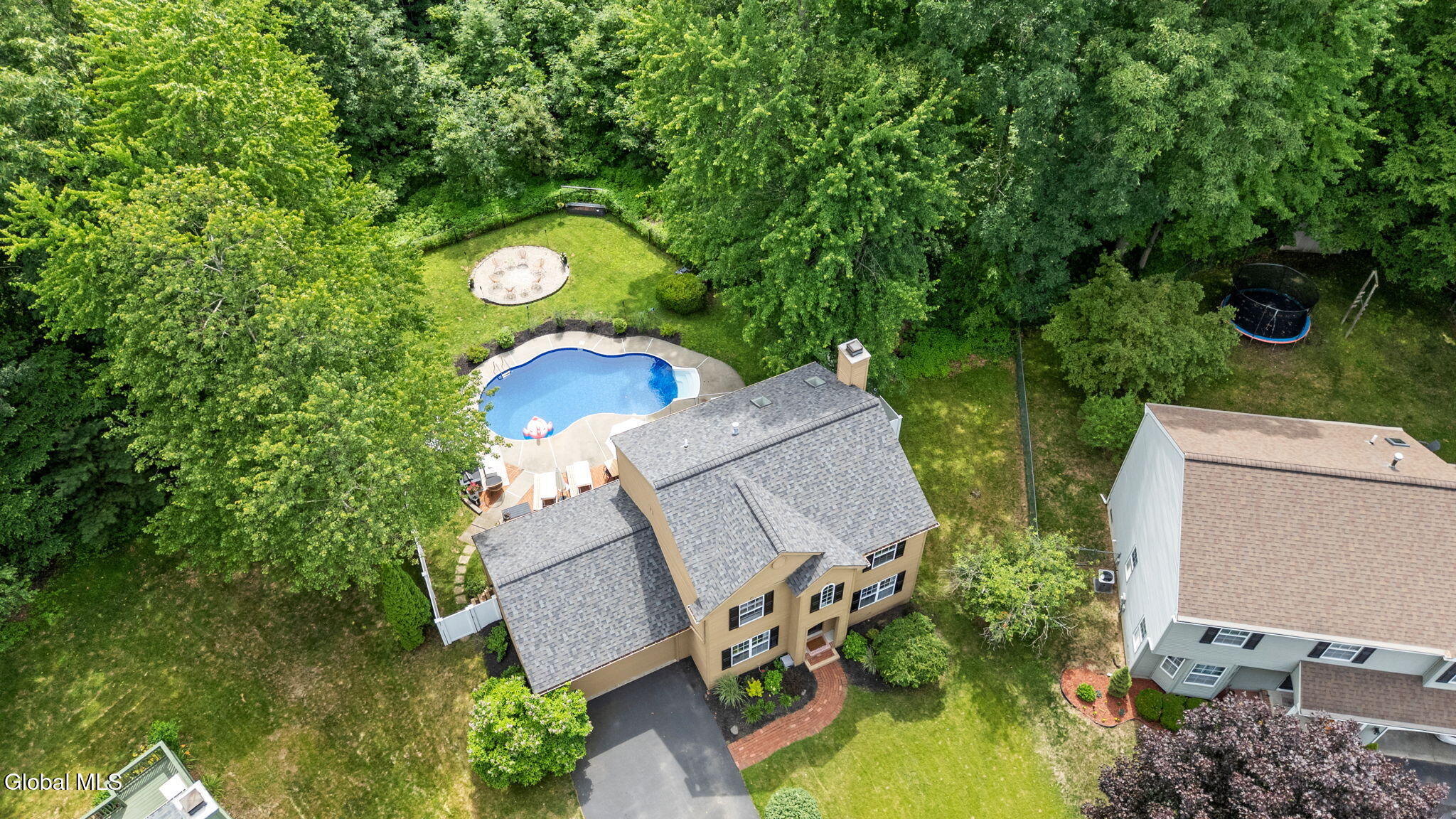 35 Commons Boulevard Halfmoon NY 12065