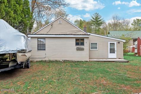 124 Mohawk Avenue Broadalbin NY 12025