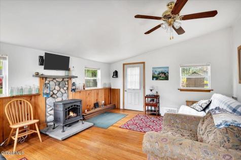 124 Mohawk Avenue Broadalbin NY 12025