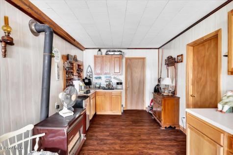 124 Mohawk Avenue Broadalbin NY 12025