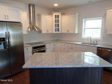 19 Jack Drive Mechanicville NY 12118