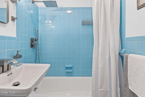 434 8th Avenue Troy NY 12182
