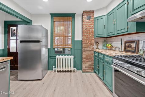 434 8th Avenue Troy NY 12182