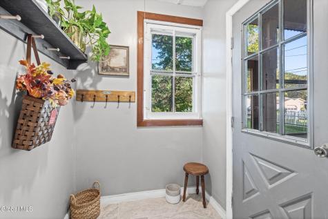 434 8th Avenue Troy NY 12182