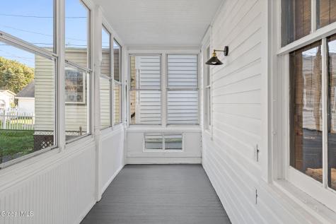 434 8th Avenue Troy NY 12182
