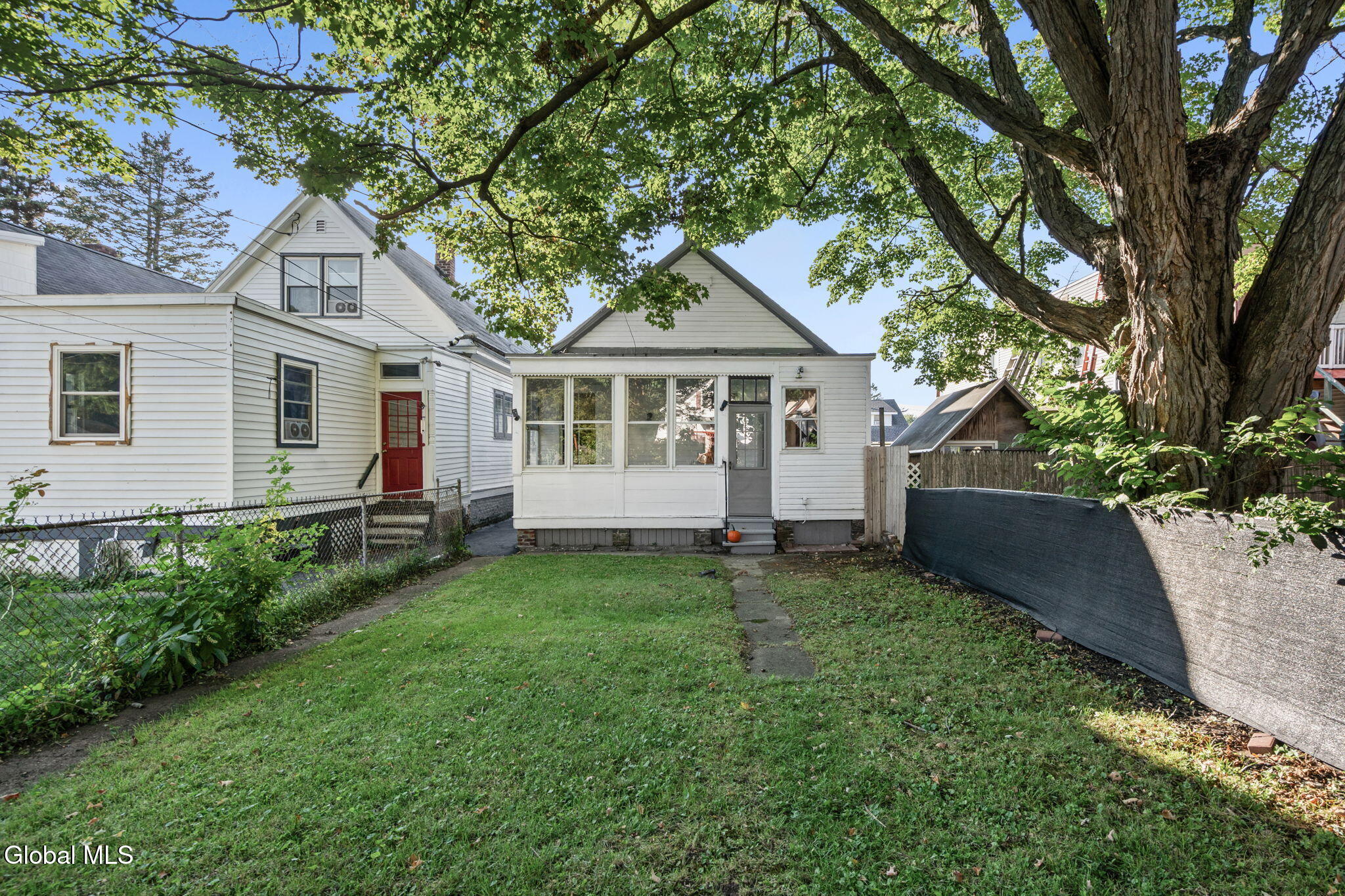 434 8th Avenue Troy NY 12182