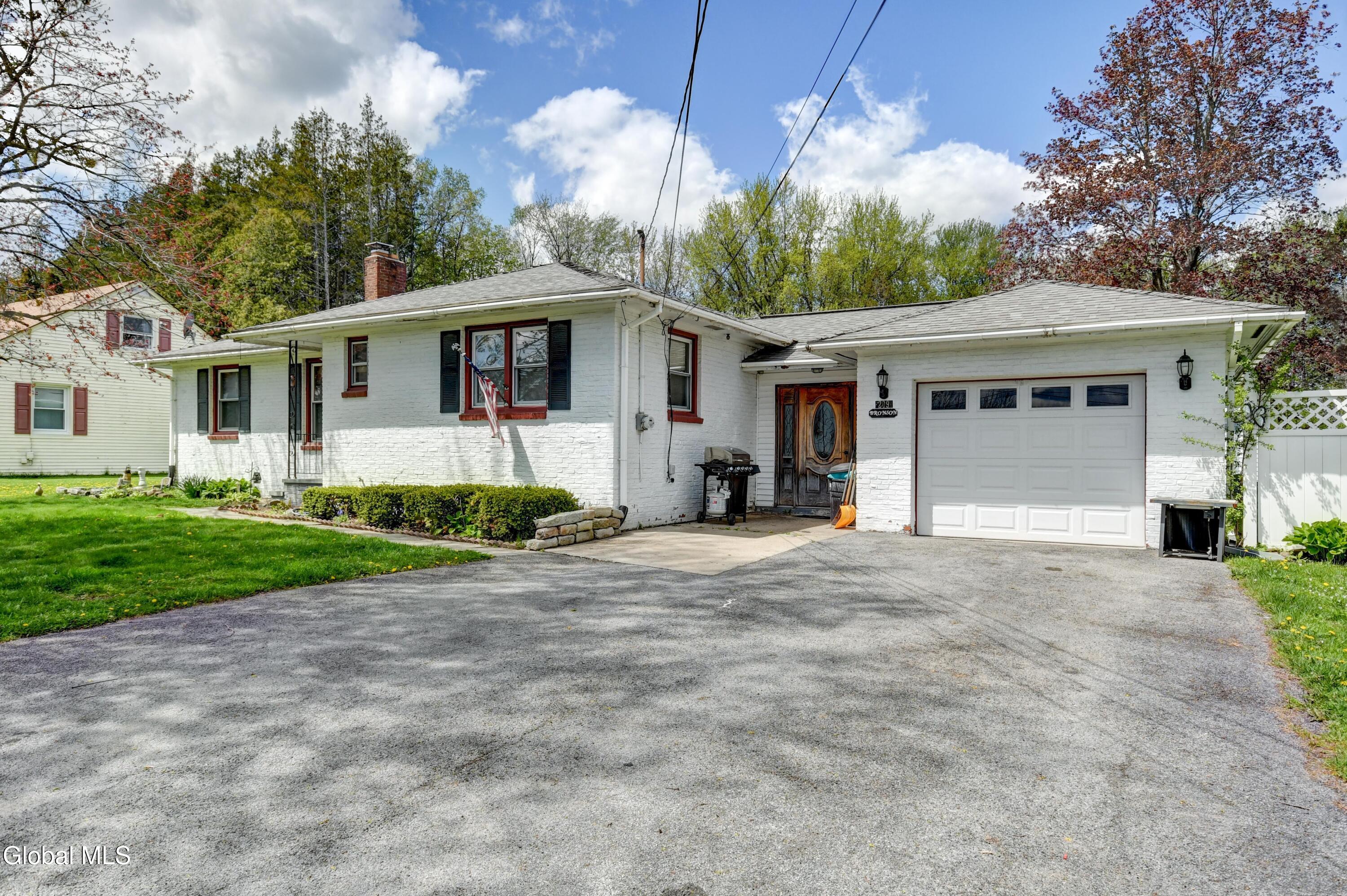 209 County Highway 107 Johnstown NY 12095