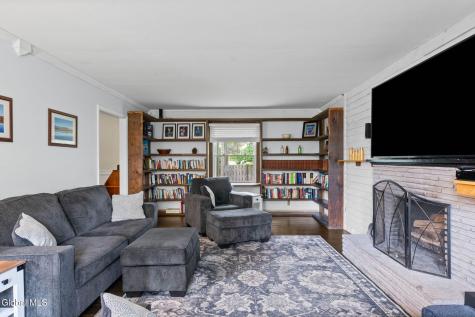 9 Haviland Drive Schenectady NY 12302