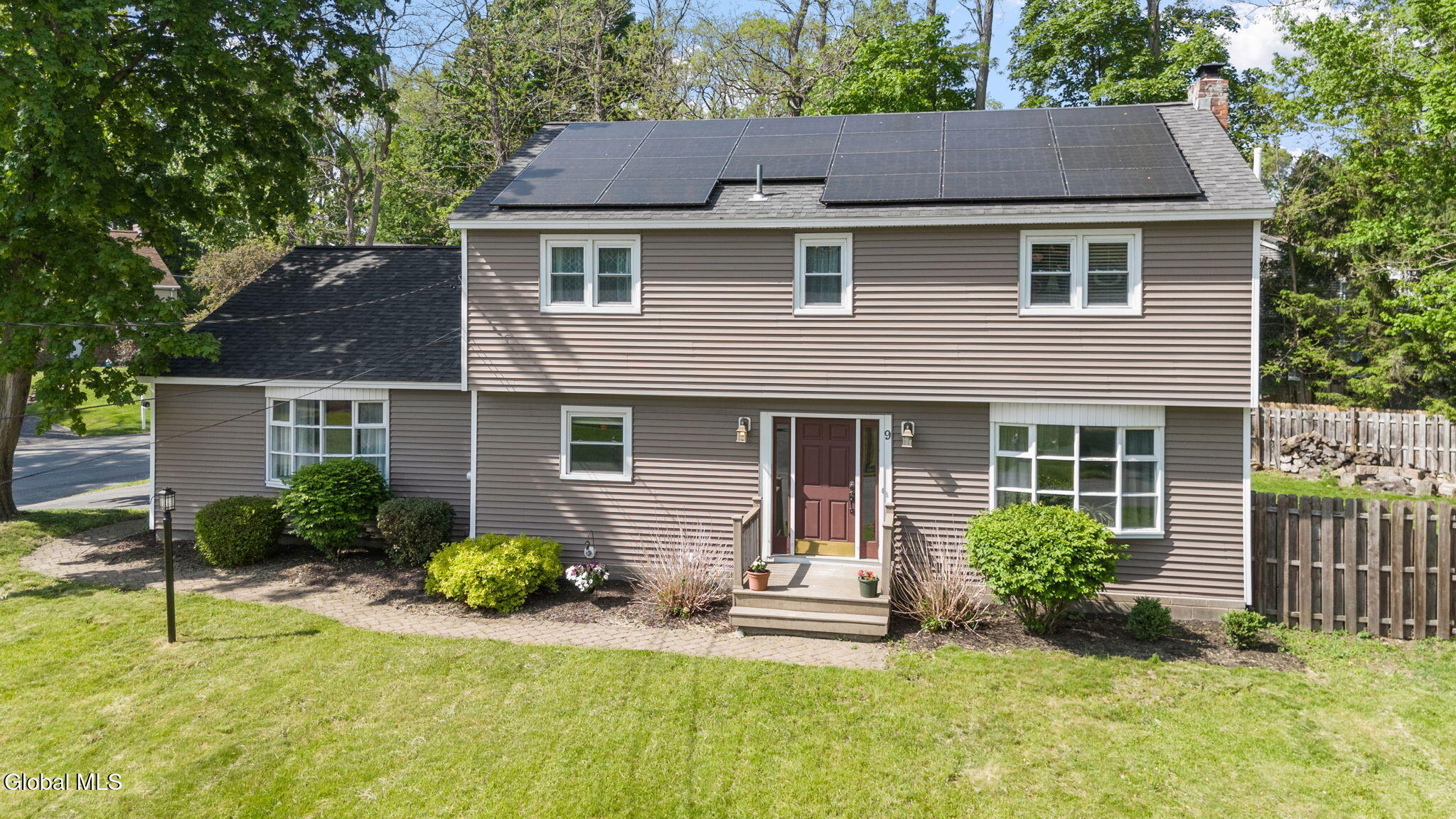 9 Haviland Drive Schenectady NY 12302